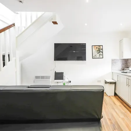Cosy Near Leeds City Centre شقة *